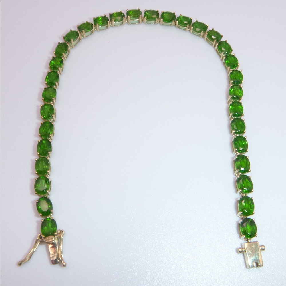12.25 ctw oval Chrome Diopside 10 K Yellow Gold Tennis Bracelet/7 inch
